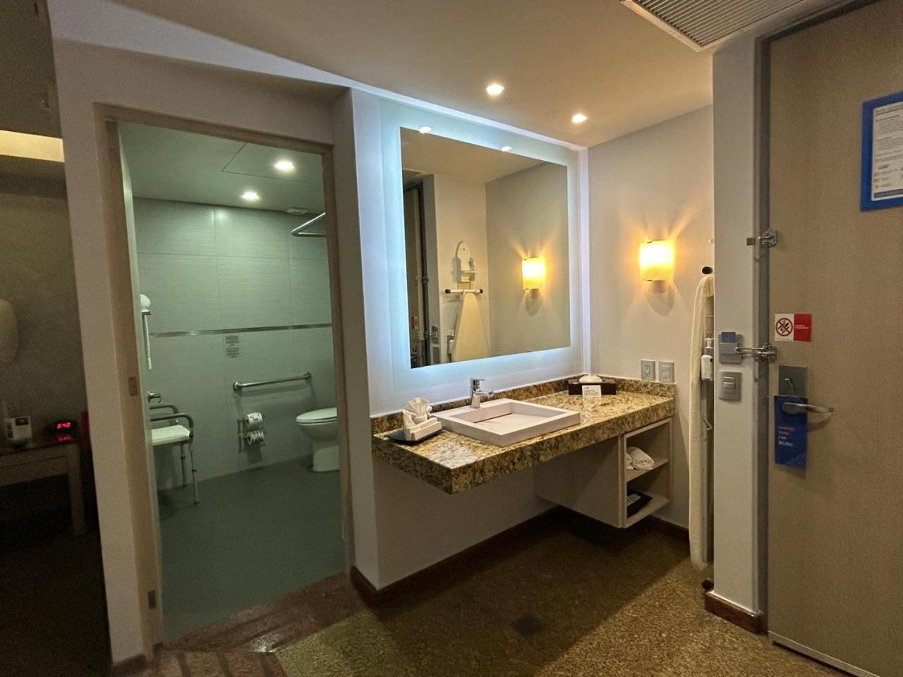 Holiday Inn Express Mexico- Toreo By Ihg Buitenkant foto