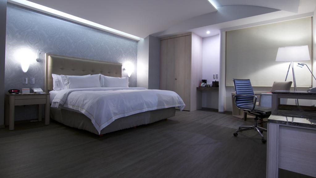 Holiday Inn Express Mexico- Toreo By Ihg Buitenkant foto
